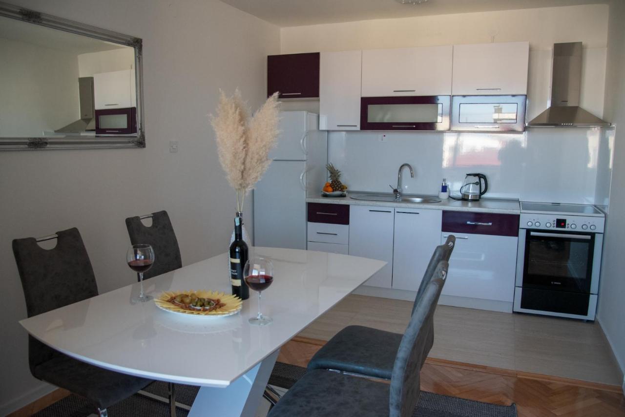 Apartman Ante Livno Exteriör bild